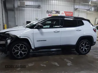 2025 Jeep Compass Limited with VIN 3C4NJDCN0ST517886, listed as a IAAI auction lot 41443488 with 3,467 mi miles and . Bid and sale history available at DreamBid. Image 14.