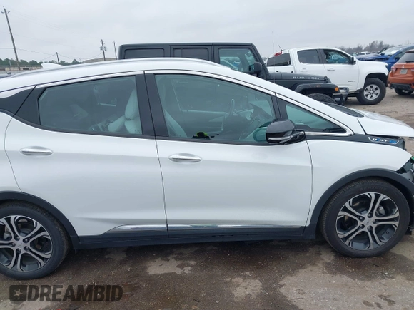 2018 Chevrolet Bolt EV Premier with VIN 1G1FX6S02J4133190, listed as a IAAI auction lot 41363945 with 57,228 mi miles. Bid and sale history available at carsss.com. Image 14.