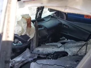 2021 Toyota Prius LE z VIN JTDL9MFU9M3022975, wystawiony jako Copart lot #53810615 z przebiegiem Nie podano mil oraz Nie do naprawy • Non repairable. Historia ofert i sprzedaży dostępna na DreamBid. Obrazek 9.