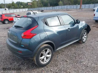 2013 Nissan Juke SV with VIN JN8AF5MR5DT223085, listed as a IAAI auction lot 40772593 with 127,439 mi miles. Bid and sale history available at carsss.com. Image 4.