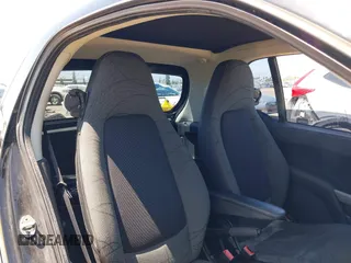 2013 Smart fortwo Pure with VIN WMEEJ3BA8DK619600, listed as a IAAI auction lot 42660006 with Not provided miles and . Bid and sale history available at DreamBid. Image 8.