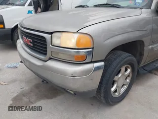 2001 GMC Yukon XL SLT with VIN 3GKEC16T81G149276, listed as a IAAI auction lot 41707537 with Not Provided miles. Bid and sale history available at carsss.com. Image 12.