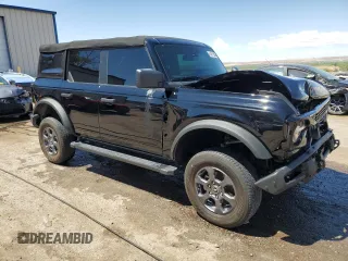 2022 Ford Bronco with VIN 1FMDE5BH7NLB14159, listed as a Copart auction lot 54911305 with 20,539 mi miles and Salvage title. Bid and sale history available at DreamBid. Image 4.