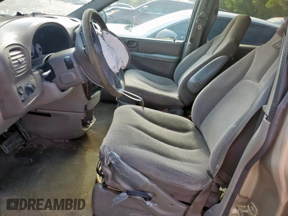 2003 Chrysler Town & Country LX with VIN 2C4GP443X3R270921, listed as a Copart auction lot 47283055 with 304,023 mi miles and Salvage title. Bid and sale history available at DreamBid. Image 7.