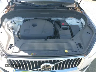 2022 Volvo XC90 Momentum with VIN YV4A22PK9N1797025, listed as a IAAI auction lot 41907883 with 32,482 mi miles and . Bid and sale history available at DreamBid. Image 10.