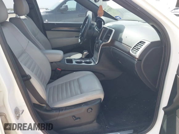 2018 Jeep Grand Cherokee Limited with VIN 1C4RJEBG3JC125652, listed as a IAAI auction lot 41921124 with Not provided miles and . Bid and sale history available at DreamBid. Image 5.