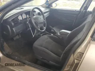2004 Dodge Stratus SE z VIN 1B3EL36X74N159966, wystawiony jako Copart lot #75300144 z przebiegiem 143 028 mil mil oraz Szkoda całkowita • Salvage title. Historia ofert i sprzedaży dostępna na DreamBid. Obrazek 7.