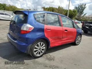 2013 Honda Fit Sport z VIN JHMGE8H59DC042880, wystawiony jako Copart lot #53024405 z przebiegiem 102 662 mil mil oraz Szkoda całkowita • Salvage title. Historia ofert i sprzedaży dostępna na DreamBid. Obrazek 3.