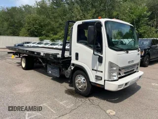 2019 Isuzu NRR IBT z VIN JALE5W161K7305027, wystawiony jako Copart lot #49543035 z przebiegiem 168 281 mil mil oraz Tytuł czysty. Historia ofert i sprzedaży dostępna na DreamBid. Obrazek 1.