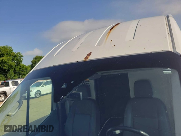 2017 Ford Transit с VIN 1FTBW3XMXHKA23092, выставлен на аукционе IAAI как лот 42734091 с пробегом 247 417 миль миль и . История ставок и продаж доступна на DreamBid. Изображение 6.