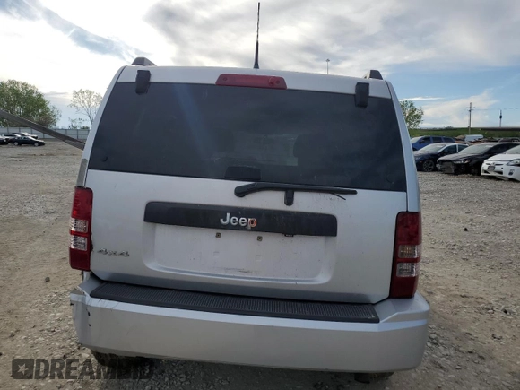 2011 Jeep Liberty Sport z VIN 1J4PN2GK6BW502136, wystawiony jako Copart lot #55778415 z przebiegiem 151 295 mil mil oraz Szkoda całkowita • Salvage title. Historia ofert i sprzedaży dostępna na DreamBid. Obrazek 6.