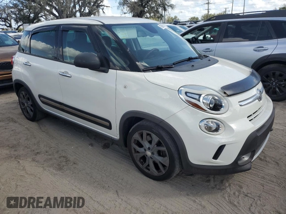 2014 FIAT 500L Trekking with VIN ZFBCFADHXEZ029240, listed as a Copart auction lot 78989414 with 132,722 mi miles and Clean Title. Bid and sale history available at carsss.com. Image 4.