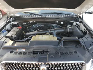 2021 Lincoln Navigator Black Label z VIN 5LMJJ3TT5MEL00238, wystawiony jako Copart lot #76951964 z przebiegiem 69 712 mil mil oraz Szkoda całkowita • Salvage title. Historia ofert i sprzedaży dostępna na DreamBid. Obrazek 12.