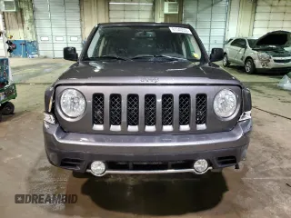 2017 Jeep Patriot High Altitude with VIN 1C4NJPFA2HD171493, listed as a Copart auction lot 41540555 with 101,763 mi miles and Clean Title. Bid and sale history available at carsss.com. Image 5.