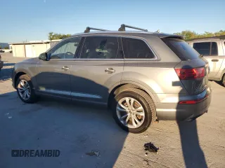 2017 Audi Q7 Premium Plus with VIN WA1LAAF75HD015080, listed as a Copart auction lot 49400355 with 148,173 mi miles and Clean title. Bid and sale history available at DreamBid. Image 2.
