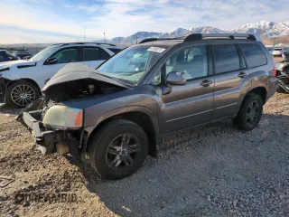 2004 Mitsubishi Endeavor XLS with VIN 4A4MN31S64E090132, listed as a Copart auction lot 87889275 with 375,306 mi miles and Salvage Title. Bid and sale history available at carsss.com. Image 1.