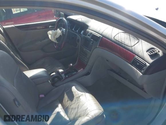 2004 Lexus ES 350 with VIN JTHBA30G745037204, listed as a IAAI auction lot 41816505 with 418,570 mi miles and . Bid and sale history available at DreamBid. Image 5.