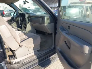 2006 Chevrolet Tahoe LT with VIN 1GNEC13Z36R148295, listed as a IAAI auction lot 40994381 with 274,334 mi miles. Bid and sale history available at carsss.com. Image 5.