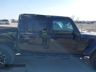 2020 Jeep Gladiator Rubicon with VIN 1C6JJTBG9LL152141, listed as a IAAI auction lot 41798487 with 78,585 mi miles and . Bid and sale history available at DreamBid. Image 20.