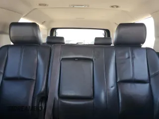 2014 GMC Yukon XL SLT with VIN 1GKS1KE05ER163129, listed as a Copart auction lot 50089885 with 220,073 mi miles and Salvage Title. Bid and sale history available at carsss.com. Image 10.