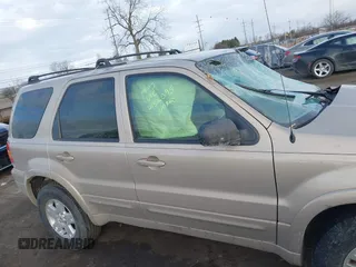 2007 Ford Escape Limited with VIN 1FMCU04137KC07416, listed as a IAAI auction lot 41452095 with Not provided miles and . Bid and sale history available at DreamBid. Image 12.