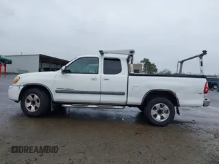 2006 Toyota Tundra SR5 with VIN 5TBRU34166S477272, listed as a IAAI auction lot 41608321 with Not Provided miles and . Bid and sale history available at carsss.com. Image 13.