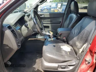 2011 Ford Escape Limited с VIN 1FMCU0E72BKB09652, выставлен на аукционе Copart как лот 63026235 с пробегом 219 908 миль миль и Списание • Salvage title. История ставок и продаж доступна на DreamBid. Изображение 7.