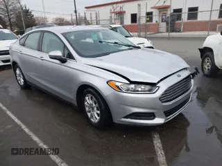 2015 Ford Fusion S with VIN 3FA6P0G79FR262395, listed as a IAAI auction lot 41751742 with 93,163 mi miles. Bid and sale history available at carsss.com. Image 1.