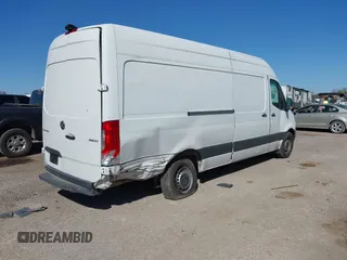 2021 Mercedes-Benz Sprinter Cargo with VIN W1Y40CHY2MT062027, listed as a IAAI auction lot 41795059 with 103,786 mi miles. Bid and sale history available at carsss.com. Image 4.
