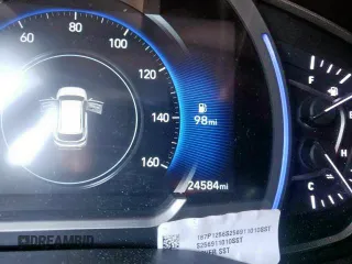 2019 Hyundai Santa Fe SEL with VIN 5NMS3CAD7KH025113, listed as a Copart auction lot 65915102 with 24,584 mi miles. Bid and sale history available at carsss.com. Image 8.
