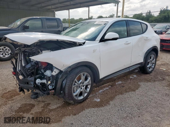 2024 Dodge Hornet R/T с VIN ZACPDFCW7R3A28897, выставлен на аукционе Copart как лот 57393905 с пробегом 29 869 миль миль и На запчасти • Non repairable. История ставок и продаж доступна на DreamBid. Изображение 1.