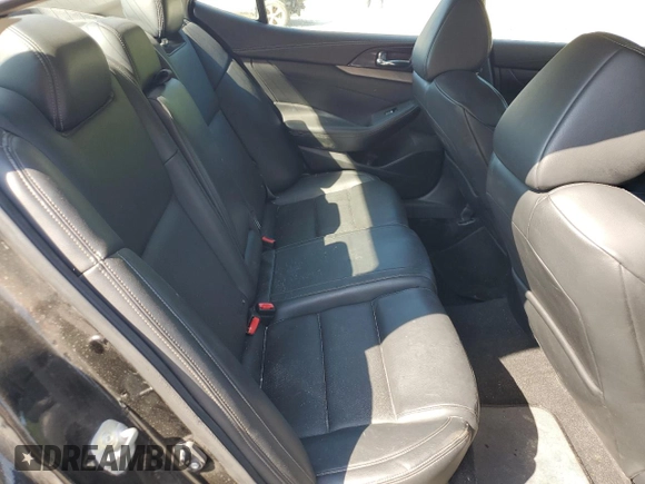 2018 Nissan Maxima SV with VIN 1N4AA6AP4JC399937, listed as a Copart auction lot 61622905 with 83,563 mi miles and Salvage title. Bid and sale history available at DreamBid. Image 10.