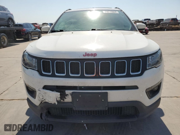2020 Jeep Compass Latitude with VIN 3C4NJCBB7LT169197, listed as a Copart auction lot 74773554 with 107,814 mi miles and Salvage title. Bid and sale history available at DreamBid. Image 5.