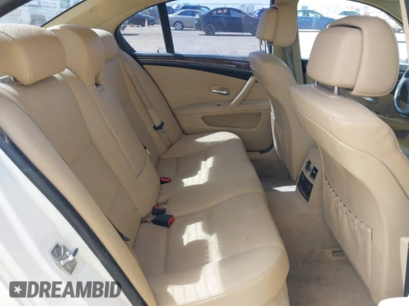 2009 BMW 5 Series 528i with VIN WBANU53549C117877, listed as a IAAI auction lot 41799090 with 191,675 mi miles and . Bid and sale history available at carsss.com. Image 8.