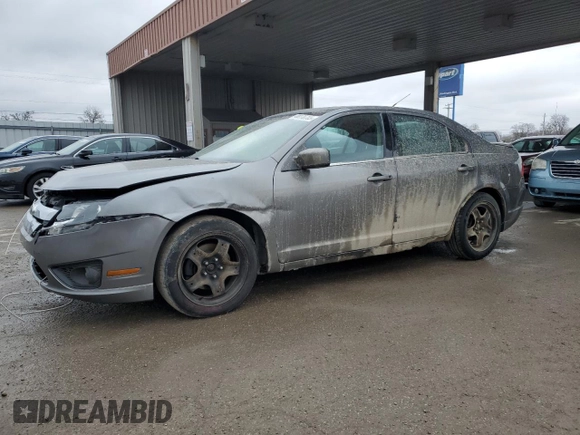 2011 Ford Fusion SE with VIN 3FAHP0HA4BR341342, listed as a Copart auction lot 44176785 with 194,738 mi miles and Clean Title. Bid and sale history available at carsss.com. Image 1.