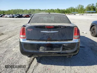 2012 Chrysler 300 Limited z VIN 2C3CCACG4CH250025, wystawiony jako Copart lot #53114085 z przebiegiem 172 697 mil mil oraz Szkoda całkowita • Salvage title. Historia ofert i sprzedaży dostępna na DreamBid. Obrazek 6.