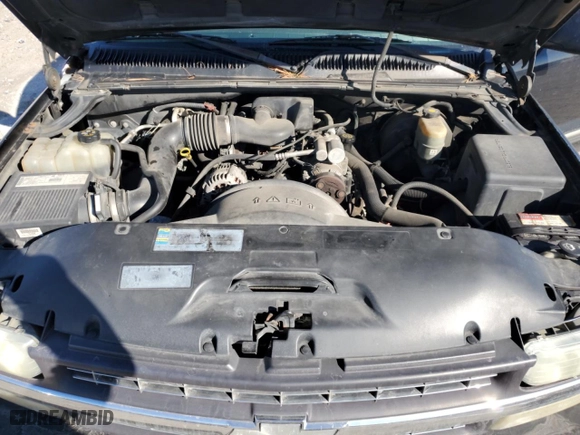2002 Chevrolet Silverado 1500 LS with VIN 2GCEC19W521323722, listed as a Copart auction lot 42451505 with 290,758 mi miles and Salvage Title. Bid and sale history available at carsss.com. Image 13.