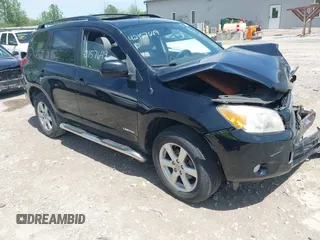2008 Toyota RAV4 Limited с VIN JTMZK31V586013719, выставлен на аукционе IAAI как лот 42157649 с пробегом Не указан миль и . История ставок и продаж доступна на DreamBid. Изображение 1.