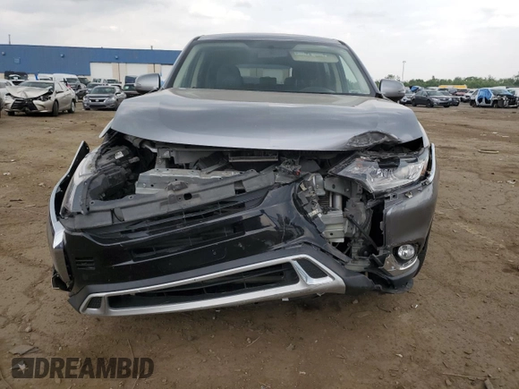 2019 Mitsubishi Outlander ES with VIN JA4AZ3A39KZ044219, listed as a Copart auction lot 59417255 with 104,745 mi miles and Clean title. Bid and sale history available at DreamBid. Image 5.