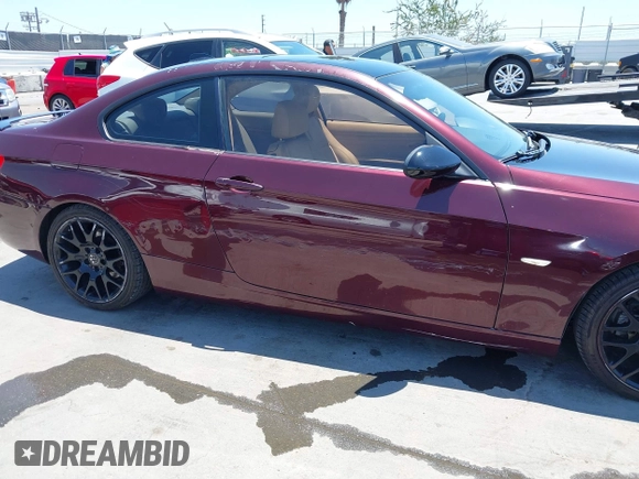 2007 BMW 3 Series 328i with VIN WBAWV13557P118052, listed as a IAAI auction lot 42642784 with 57,288 mi miles and . Bid and sale history available at DreamBid. Image 6.