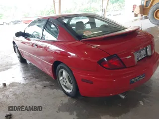 2005 Pontiac Sunfire z VIN 3G2JB12F55S145724, wystawiony jako IAAI lot #42068731 z przebiegiem Nie podano mil oraz . Historia ofert i sprzedaży dostępna na DreamBid. Obrazek 3.