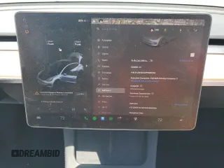 2023 Tesla Model 3 с VIN 5YJ3E1EAXPF586739, выставлен на аукционе Copart как лот 62958685 с пробегом 32 650 миль миль и Списание • Salvage title. История ставок и продаж доступна на DreamBid. Изображение 9.
