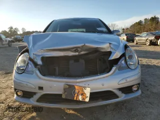 2008 Mercedes-Benz R-Class 3.5L with VIN 4JGCB65E08A073076, listed as a Copart auction lot 85693544 with 204,103 mi miles and Salvage Title. Bid and sale history available at carsss.com. Image 5.
