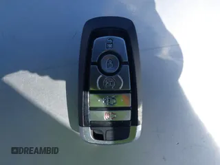 2021 Ford Mustang GT Premium с VIN 1FATP8FF2M5152511, выставлен на аукционе IAAI как лот 41950210 с пробегом 16 246 миль миль и . История ставок и продаж доступна на DreamBid. Изображение 11.