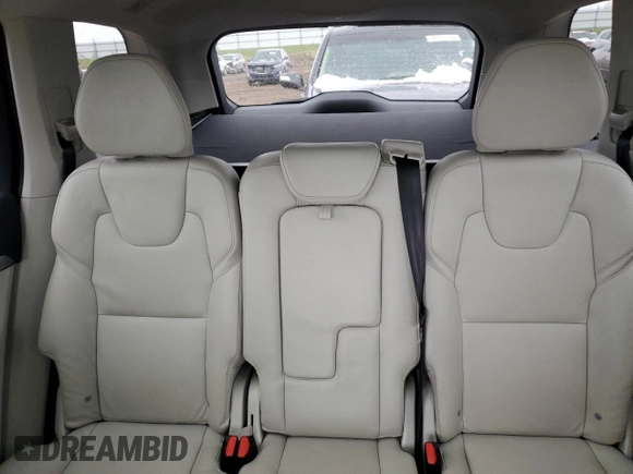 2016 Volvo XC90 Momentum with VIN YV4102XK5G1056816, listed as a Copart auction lot 81253474 with 188,095 mi miles and Clean Title. Bid and sale history available at carsss.com. Image 10.