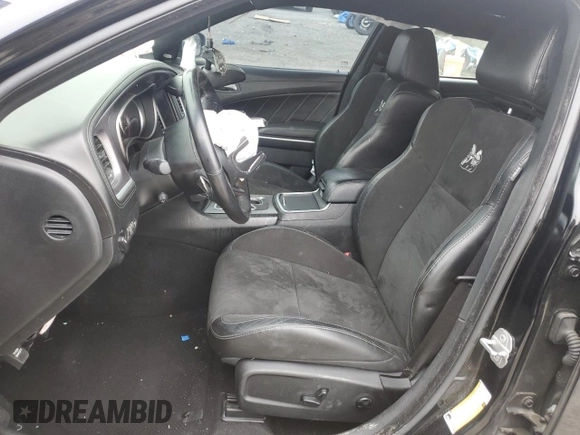 2020 Dodge Charger Scat Pack Widebody z VIN 2C3CDXGJ5LH232350, wystawiony jako Copart lot #47999665 z przebiegiem 37 599 mil mil oraz Szkoda całkowita • Salvage title. Historia ofert i sprzedaży dostępna na DreamBid. Obrazek 7.