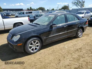 2007 Mercedes-Benz C 280 Luxury z VIN WDBRF92H17F861268, wystawiony jako Copart lot #49718375 z przebiegiem 103 299 mil mil oraz Szkoda całkowita • Salvage title. Historia ofert i sprzedaży dostępna na DreamBid. Obrazek 1.