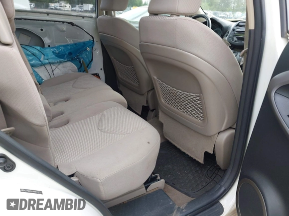 2008 Toyota RAV4 Ltd with VIN JTMBD31V885167715, listed as a IAAI auction lot 42160981 with 186,171 mi miles. Bid and sale history available at carsss.com. Image 8.