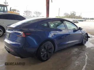 2025 Tesla Model 3 Long Range with VIN 5YJ3E1EA8SF903698, listed as a Copart auction lot 47737195 with 3,513 mi miles and Salvage Title. Bid and sale history available at carsss.com. Image 3.