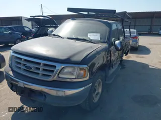 1999 Ford F-150 с VIN 1FTRX17W5XNA42082, выставлен на аукционе IAAI как лот 40599993 с пробегом Не указан миль и . История ставок и продаж доступна на DreamBid. Изображение 17.
